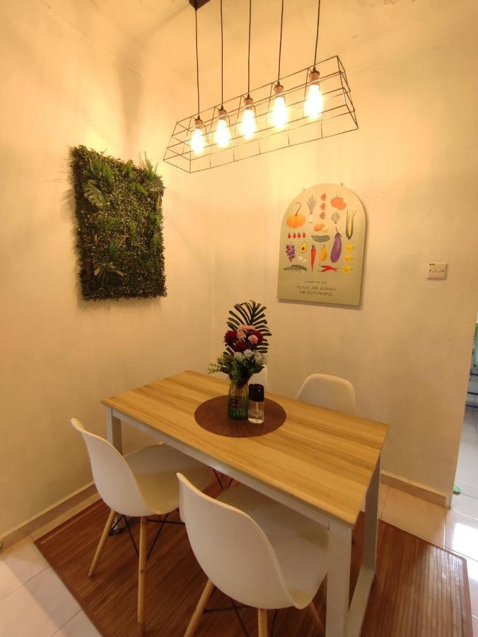 Mini Green Homestay Kulai Ngoại thất bức ảnh